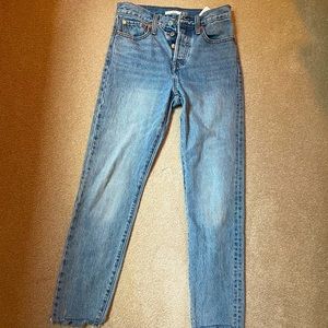 Levis wedgie jean with raw hem